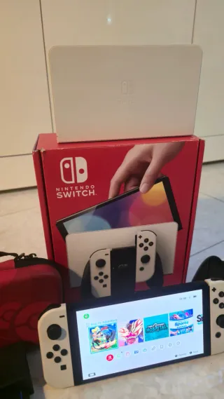 Console Nintendo Switch OLED Edizione bianca