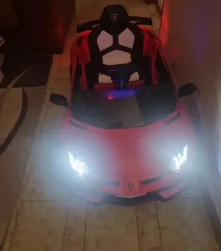 Coche Lamborghini Rojo Eléctrico