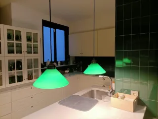 Lámparas latón envejecido y tulipa verde