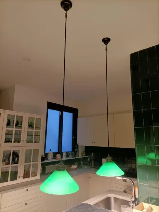 Lámparas latón envejecido y tulipa verde