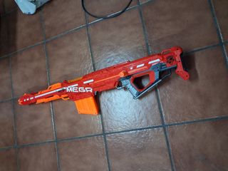 Pistola Nerf Mega Roja