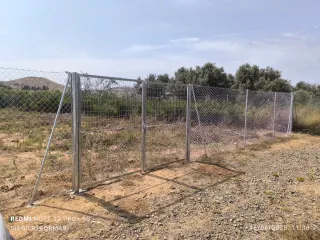Vallados de parcelas todo tipo de cerramientos.