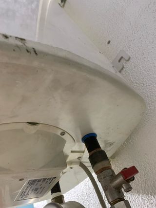 Termo Eléctrico Negarra CS-75 75L