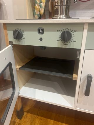 Cocinita de madera infantil