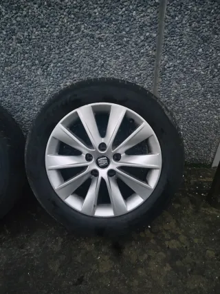 Llantas Seat León 5F en 16 pulgadas.