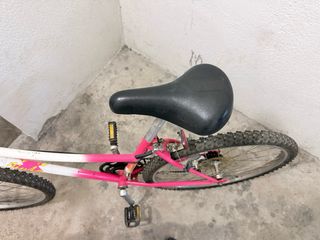 Bicicleta Montaña Niña/Mujer Rosa y Blanca