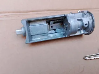 Meccanismo Blocchetto chiave Peugeot 106