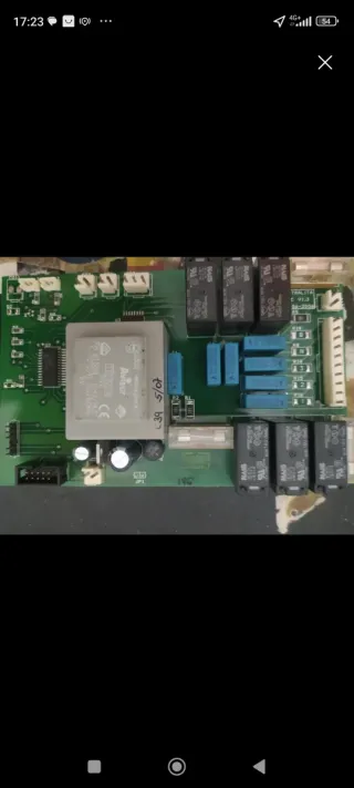 Riparazione di schede elettroniche per lavatrici, frigoriferi e altro