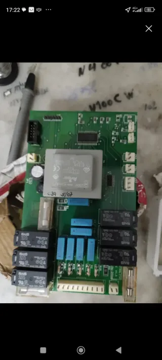 Riparazione di schede elettroniche per lavatrici, frigoriferi e microonde