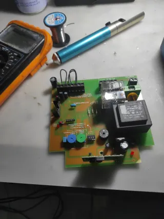 Riparazione di schede elettroniche per lavatrici, frigoriferi e microonde