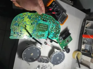 Riparazione di schede elettroniche per lavatrici, frigoriferi e microonde