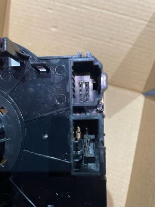 Vendo Muelle espiral airbag Kia Ceed 2010.