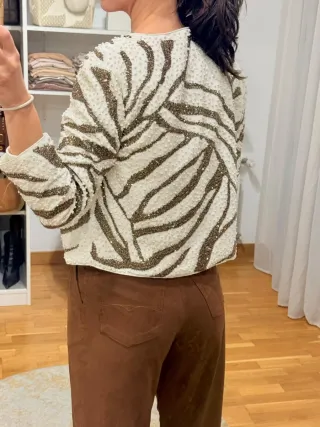 Chaqueta Uterqüe Abalorios