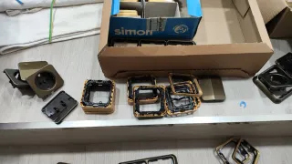 Serie Simon 75. Marcos. Intermedias, teclas, echuf