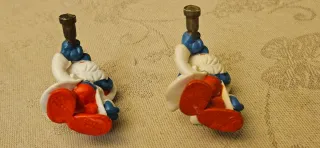 Coppia Puffi Pejo/Schleich con varianti di colore