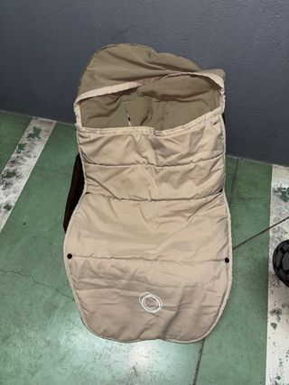 Capazo, asiento, saco, capota y funda Bugaboo