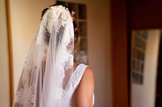 Vestido de Novia Rosa Clará Niam + Velo