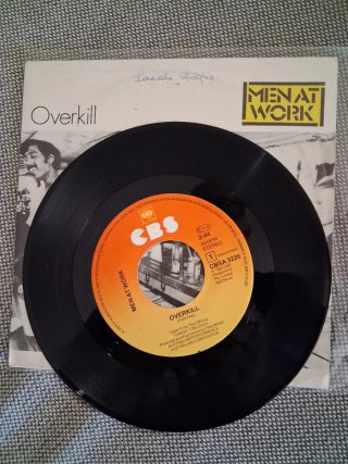Men At Work lote 2 singles vinilo