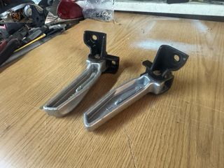 Reposapiés Sym symphony SR 125