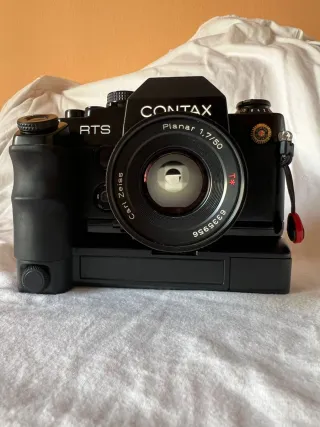 Contax RTS II + Zeiss Planar 50mm