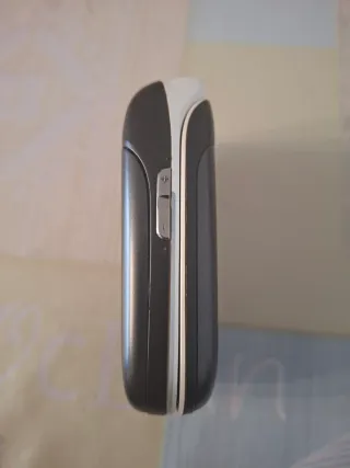 Sony Ericsson Z310i liberado + batería + cargador