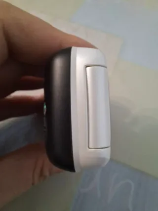 Sony Ericsson Z310i liberado + batería + cargador