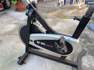 Bicicleta Estática Tunturi SP 100