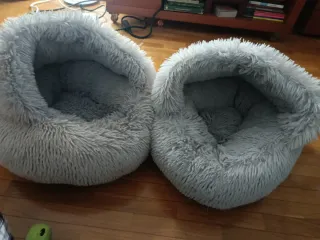 Cueva para gatos suave gris