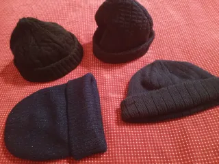 4 Cappelli Invernali Uomo Donna