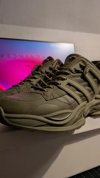 Guess Belluno Hombre Verde Militar