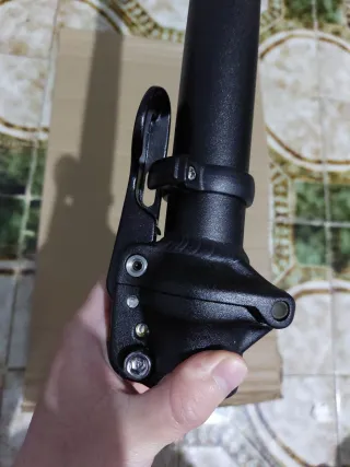 Tallo plegable para bicicleta