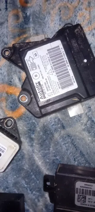 Módulos Citroen Berlingo Automática 2014