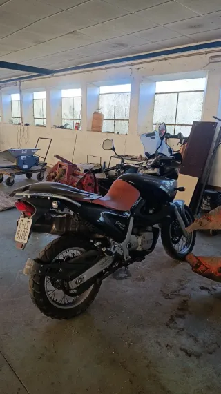 BMW F650 ST para arreglar