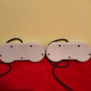 Nintendo SNES Mini Console + 2 Controller