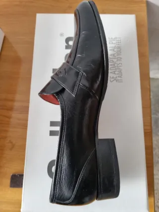 Mocasines Guy Laroche negros con caja