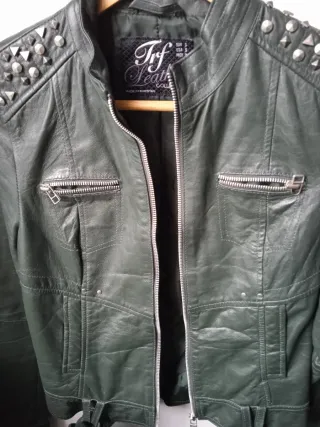 Chaqueta Cuero Verde TRF