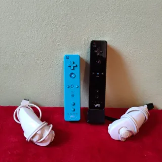 2 Controller Wii Nintendo e 2 nunchuck