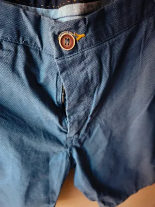 Bermudas tipo chino azul hombre
