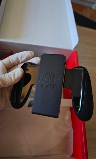 Nintendo Switch OLED Rossa