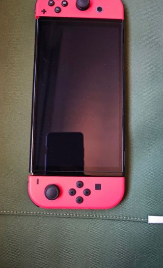 Nintendo Switch OLED Rossa
