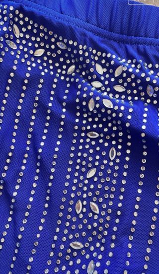 Conjunto 2 piezas top y falda flecos y piedras