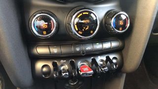 MINI MINI 5 Puertas Cooper 100 kW (136 CV)