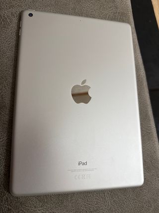 iPad 9ª Gen 64GB Argento