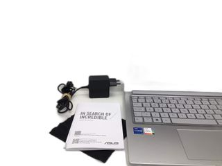 pc portatil asus vivobook15