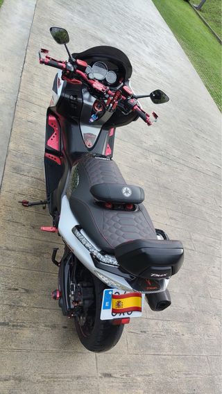 Yamaha Tmax-500 de año 2010
