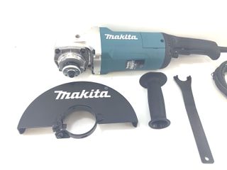 radial makita ga9081