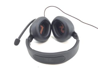 diadema jbl quantum 100