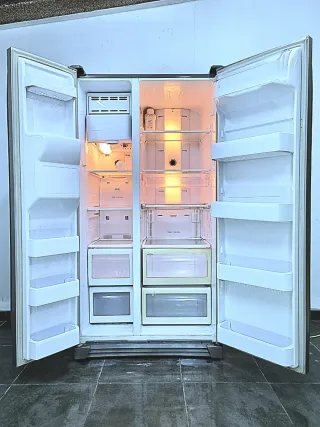 Nevera americana marca Samsung gris no-frost A+