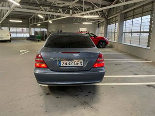 Mercedes-Benz Clase E 2005