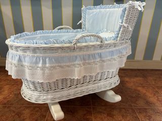 Minicuna ABC Balancín Mimbre Pique Royal celeste